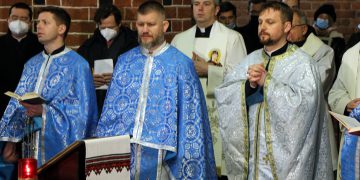 Wrocławianie jednoczą się na modlitwie.