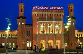 Polacy pomagają wojennym uchodźcom z Ukrainy