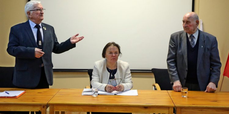 Mama mówiła: trochę się pomodlić i nie płakać. Musimy wytrzymać – wspomnienia Sybiraka