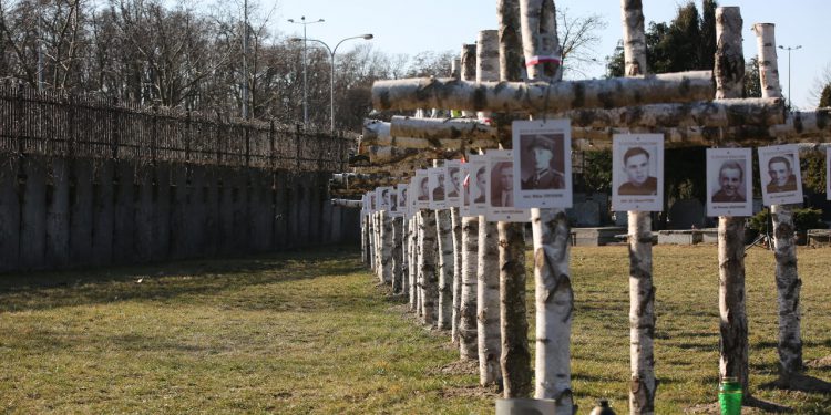 Apel Pamięci przed Panteonem-Mauzoleum Wyklętych-Niezłomnych