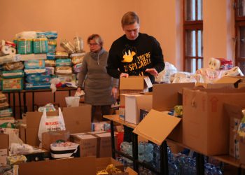 Zjednoczeni aby pomagać