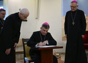 Bp Zbigniew Zieliński o wojnie na Ukrainie: