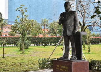 W Gruzji odsłonięto pomnik prezydenta Lecha Kaczyńskiego