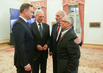 Antoni Macierewicz, Piotr Naimski i Mirosław Chojecki odznaczeni Orderem Orła Białego