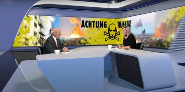 „Nie zajmuje się raportem, tylko fikcją” – mocne słowa Macierewicza w odpowiedzi na materiał TVN-u