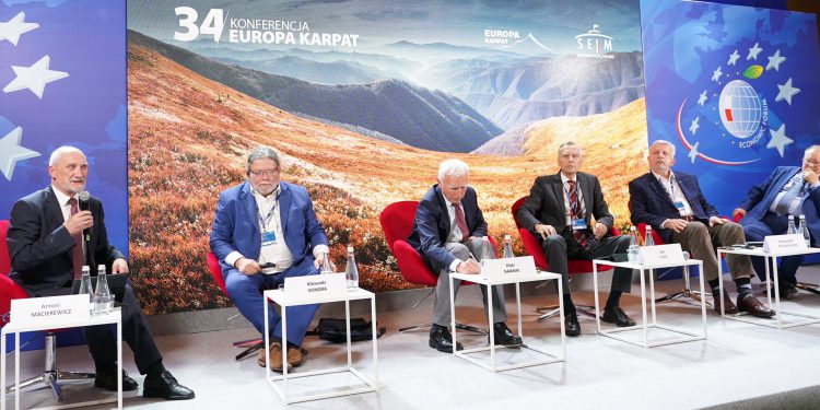 Wojna Putina oczami wolnych ludzi