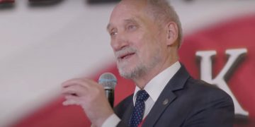 Przemówienie Antoniego Macierewicza na VIII Nadzwyczajnym Zjeździe klubów Gazety Polskiej