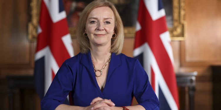 Liz Truss rezygnuje. Kto będzie nowym premierem Wielkiej Brytanii?