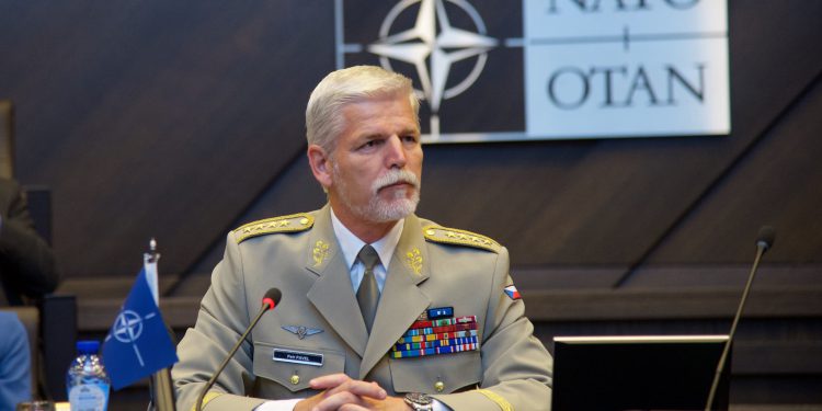 Generał Pavel wygrywa wybory prezydenckie w Czechach