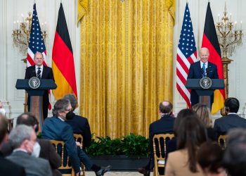 Niemcy i USA przekażą broń Ukrainie – „Trzeba było słuchać Polski”