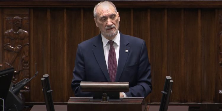 Macierewicz: Piotrków zawsze był jednym z najważniejszych miast w Polsce