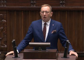 Minister Telus: poprawka opozycji zabierająca 6,5 mld rolnikom zostanie wycofana